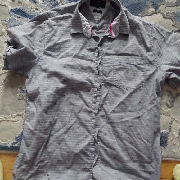 MICHAEL BRANDON SLIM FIT SIZE M SHORT SLEEVED BUTTON DOWN SHIRT - Picture 2 of 2